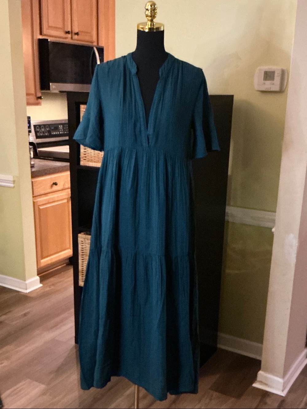 Relaxed V-Neck Teal Tiered Maxi Dress - Women